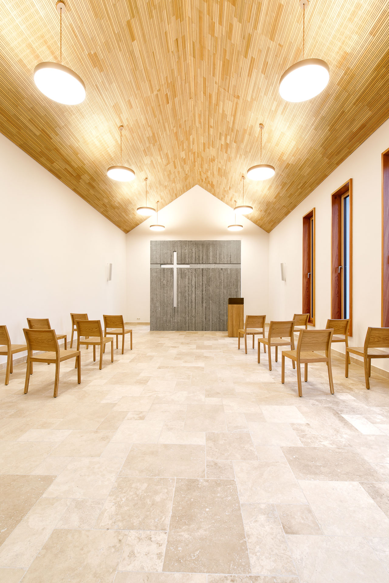 BINDHAMMER Leistungen Gebäude der Kirche